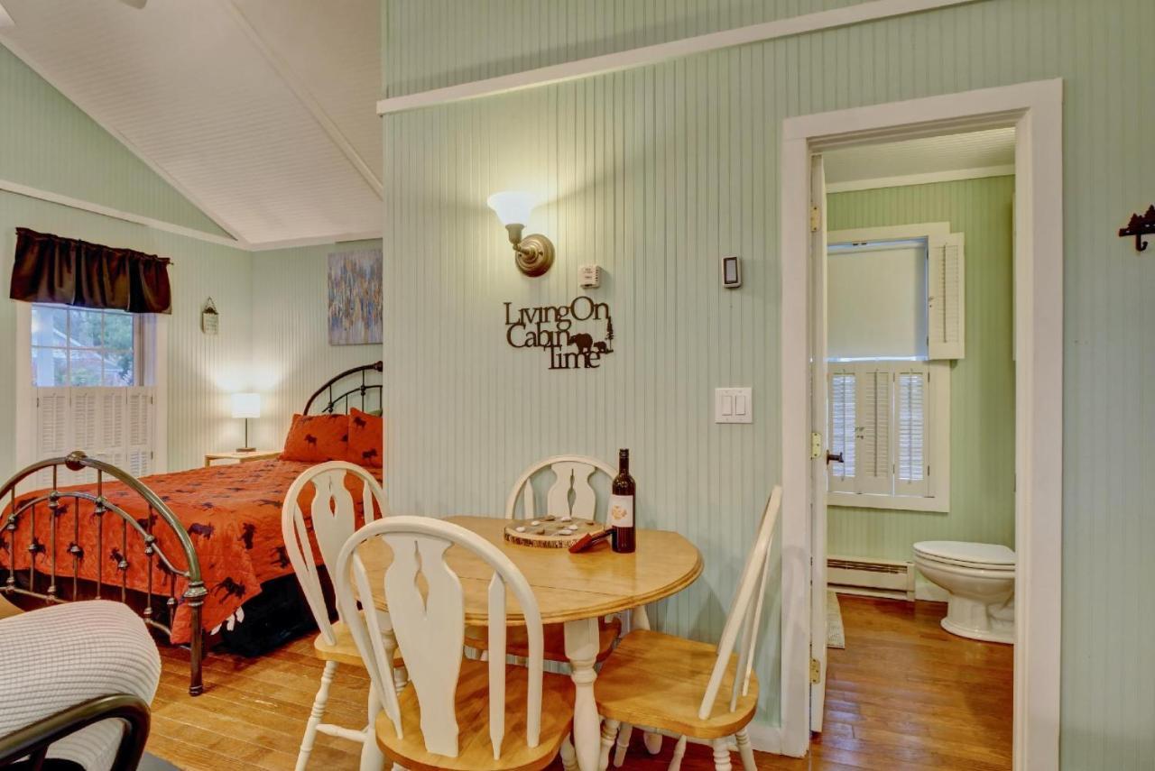 Linville River Cottage - Steps Away From The Banks Newland Екстер'єр фото