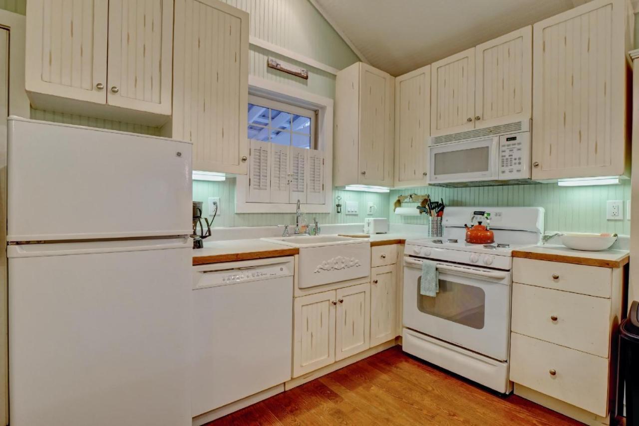 Linville River Cottage - Steps Away From The Banks Newland Екстер'єр фото