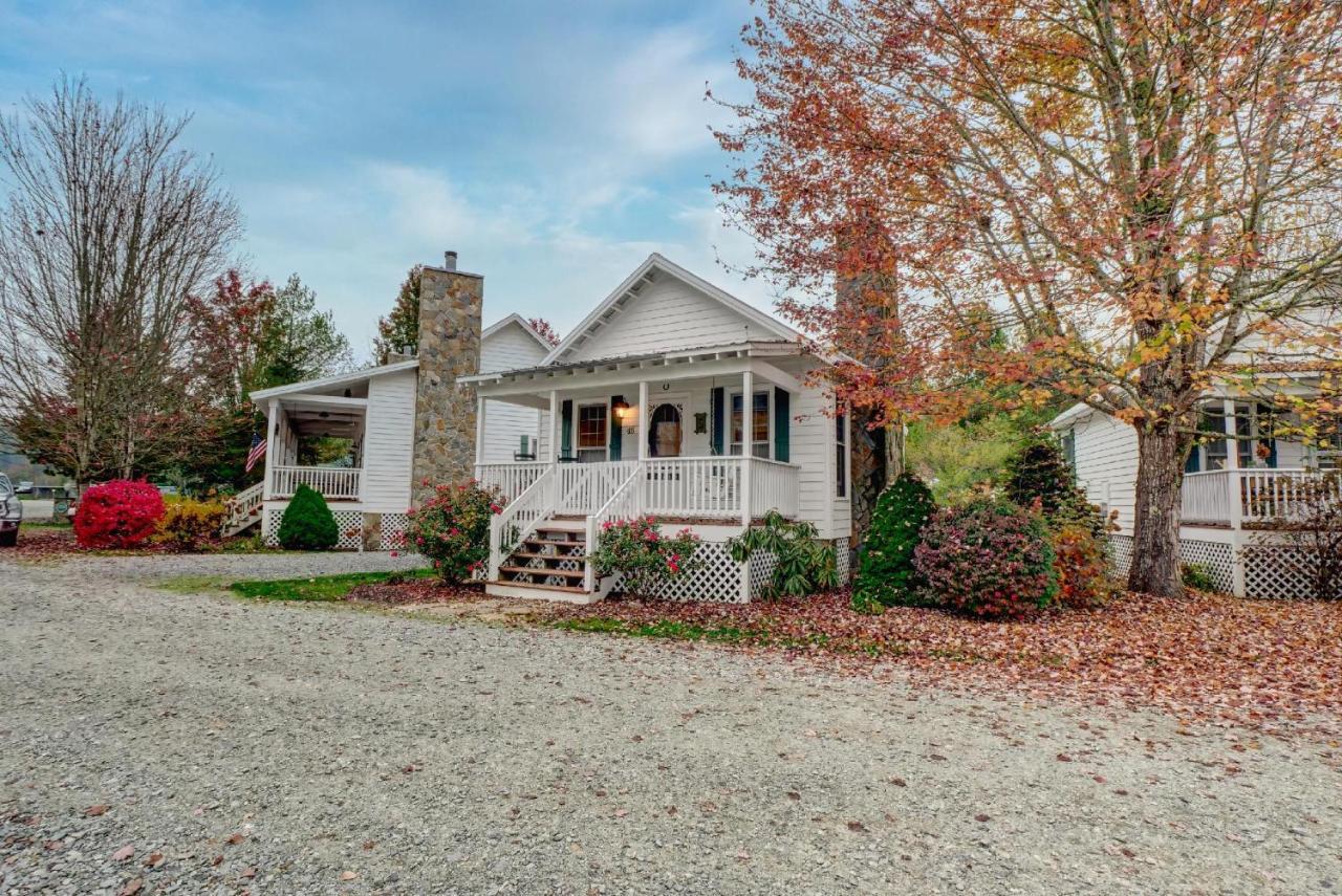 Linville River Cottage - Steps Away From The Banks Newland Екстер'єр фото