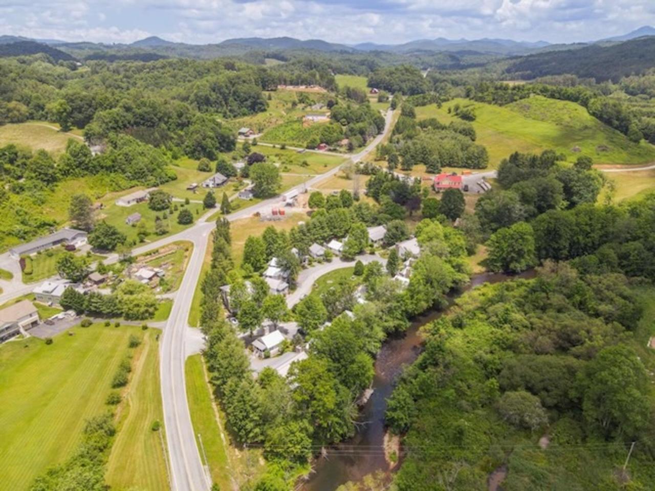 Linville River Cottage - Steps Away From The Banks Newland Екстер'єр фото